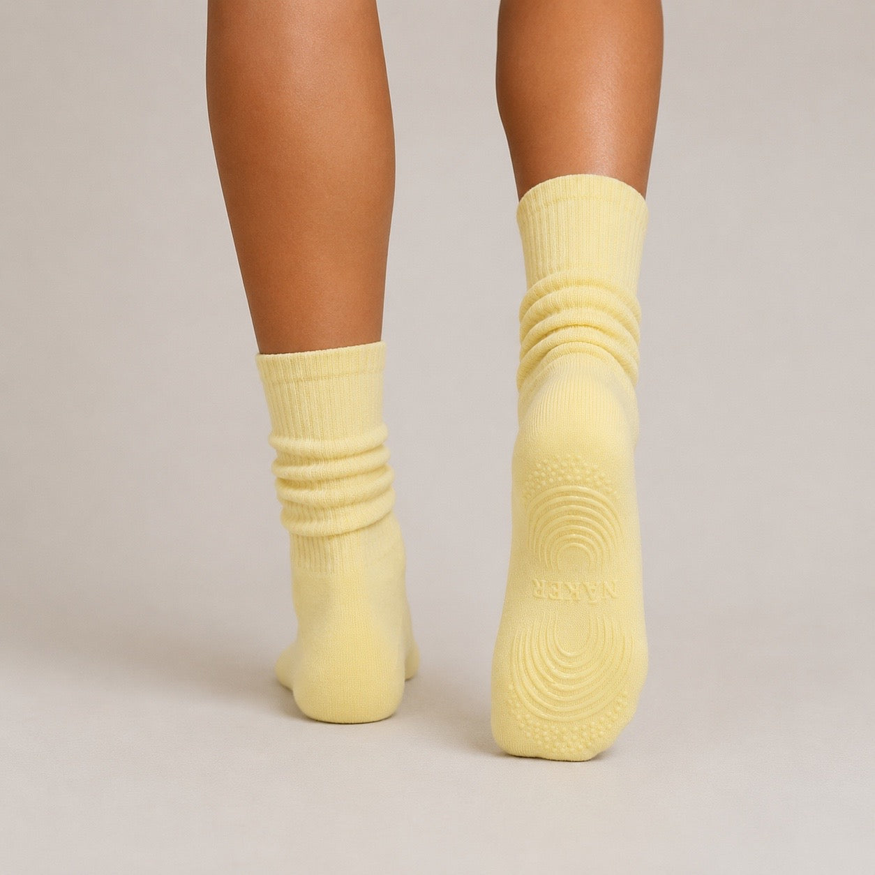 Studio Slouch Grip Socks